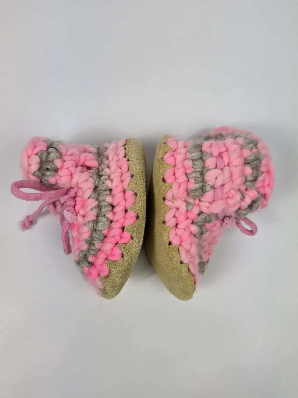 Padraig Cottage Toddler Wool Booties Size 5 - 5.5 Pink Gray Suede Sole NWOB